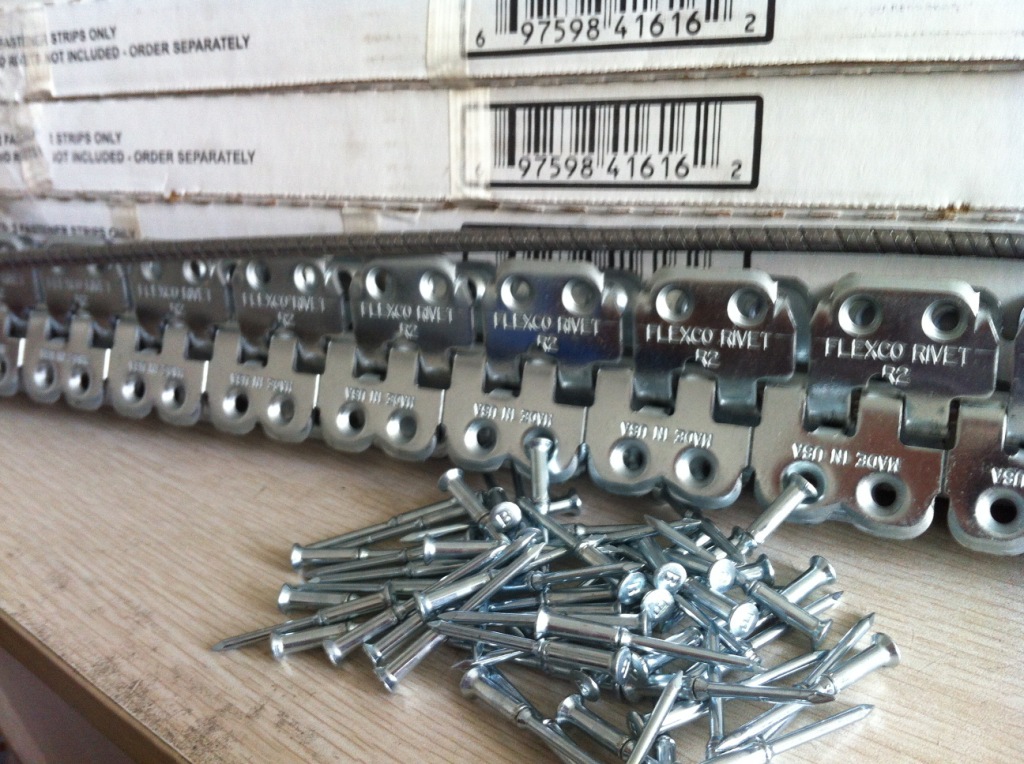 10毫米橡胶皮带扣FLEXCO RIVET R2铆钉板式联体带扣