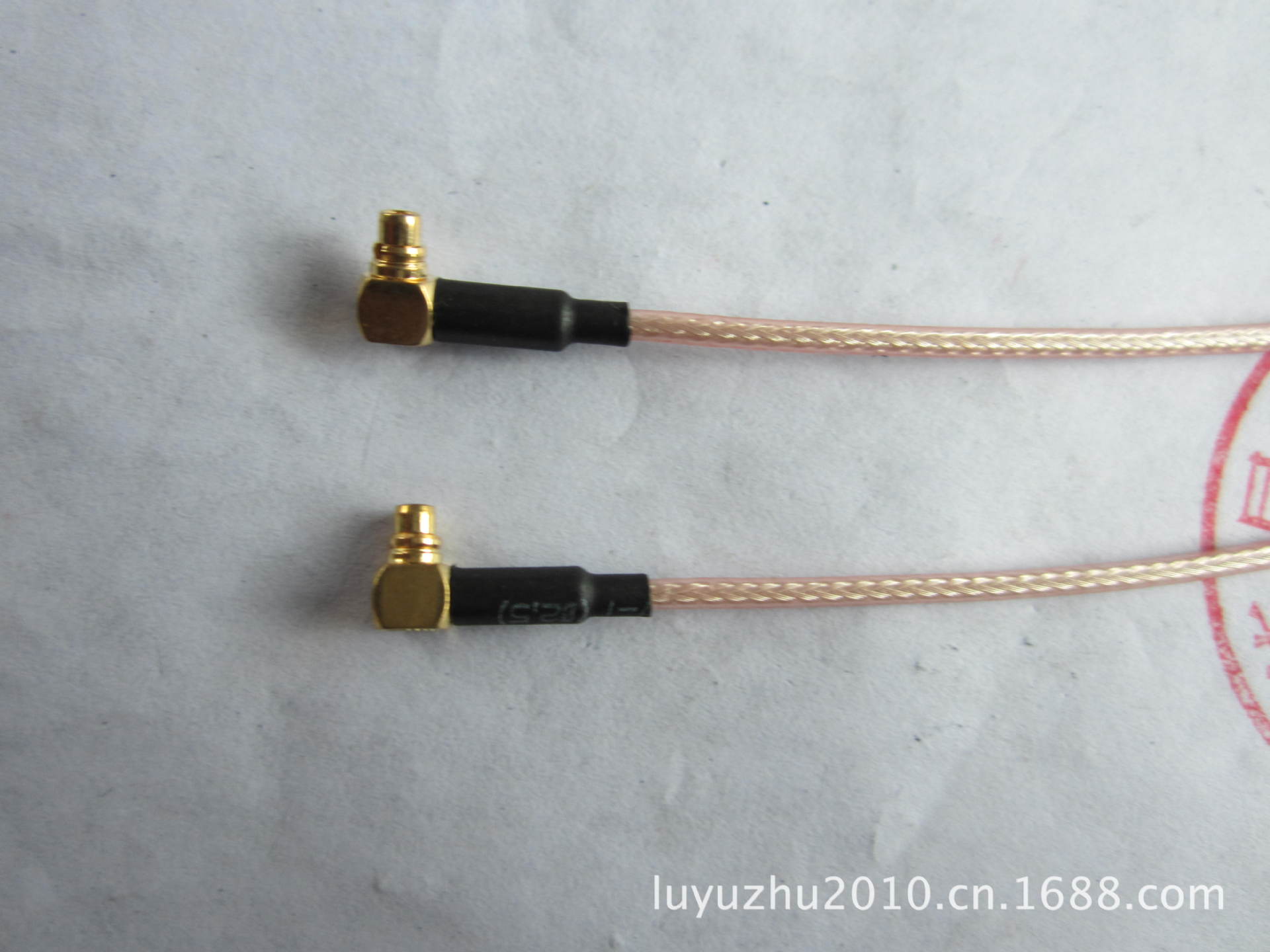 射频同轴连接器RF SMB-JY-C-.15/MMCX-JW-C-1.5RG-316电缆组件130