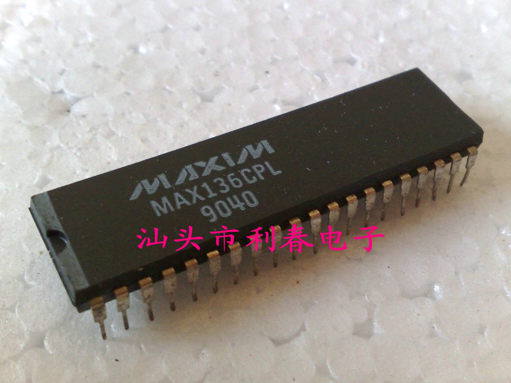 MAX136EPL MAX136CPL  保质量包上机