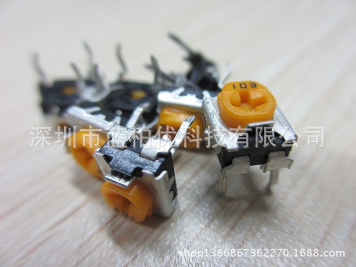 全系列 RM065直插/插件可调电阻 电位器 10K 卧式 手上现货库存