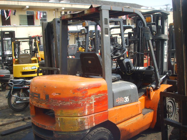 供应二手合力2吨 3吨5吨内燃机叉车价格低送货上门