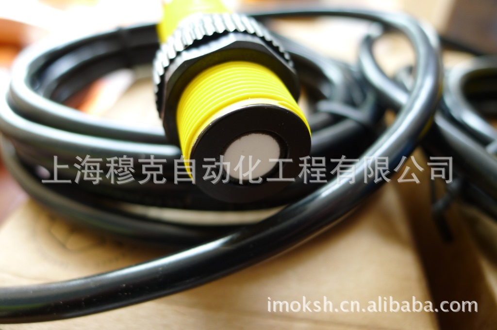 S18UIA原装美国banner邦纳超声波传感器U-GAGE S18U 系列