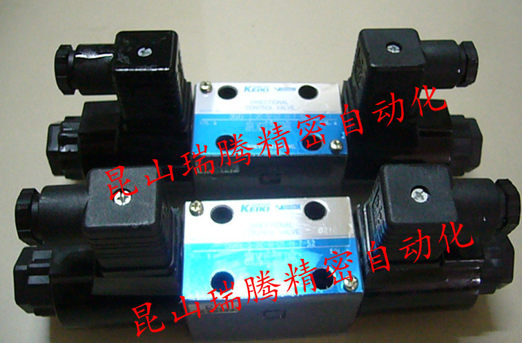 TOKIMEC电磁阀DG4V-3-8C-M-U1-H-7-52(54)