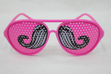 大框款小孔眼镜 针孔孔眼镜  微孔眼镜