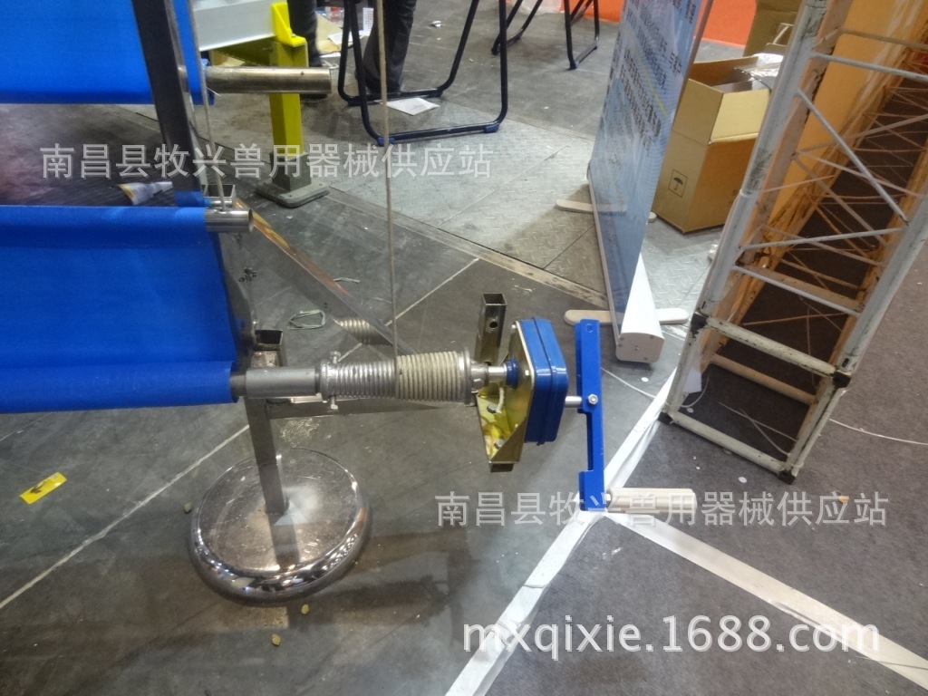 Granja de cerdos máquina de laminación resistente a la intemperie tela de Taiwán PE máquina de tela hebilla de motor granja rollo de cortina de película de cría de animales, crianza