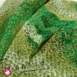 С������ݾG��Ƥ�yѩ���黨���b���� �S��ֱ�N�B��ȹ�r�b����