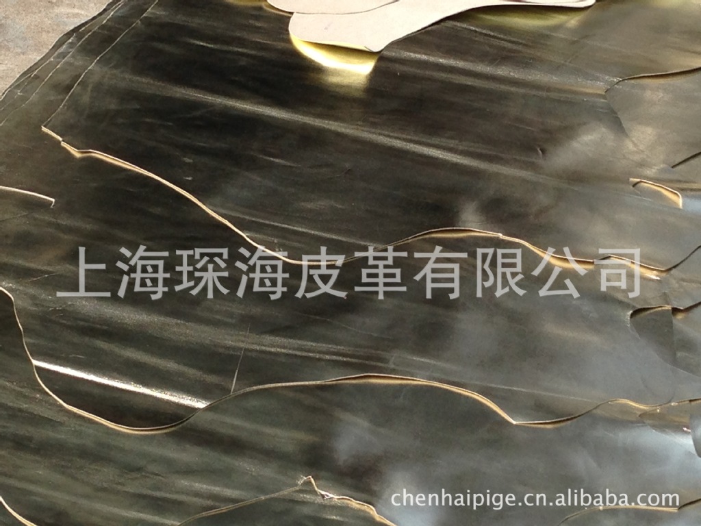 头层牛皮  皮革皮料 牛皮面料 整张牛皮 金色 金属色