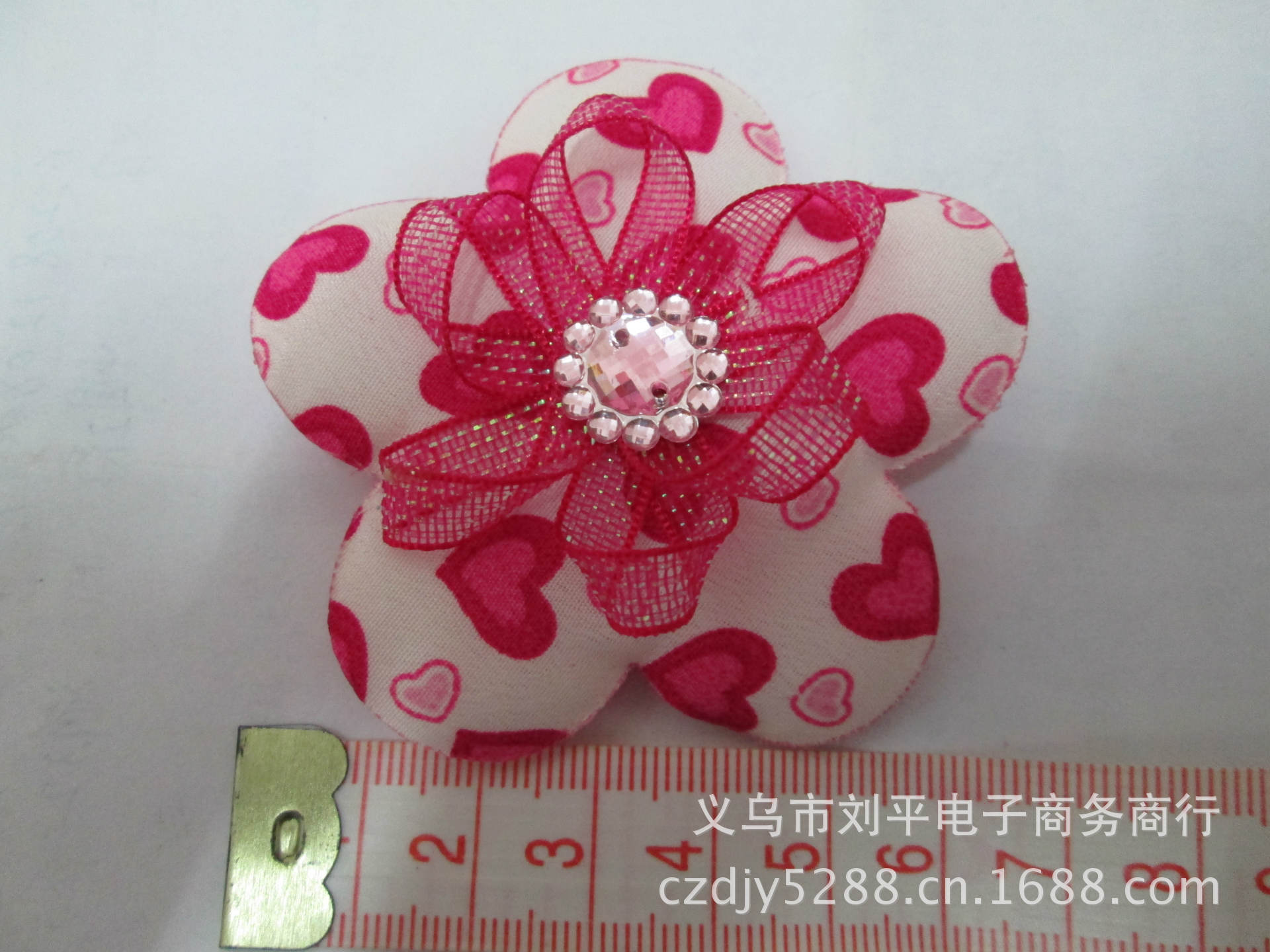 供应超声波压花 梅花形状布花 玩具配件 衣服配件