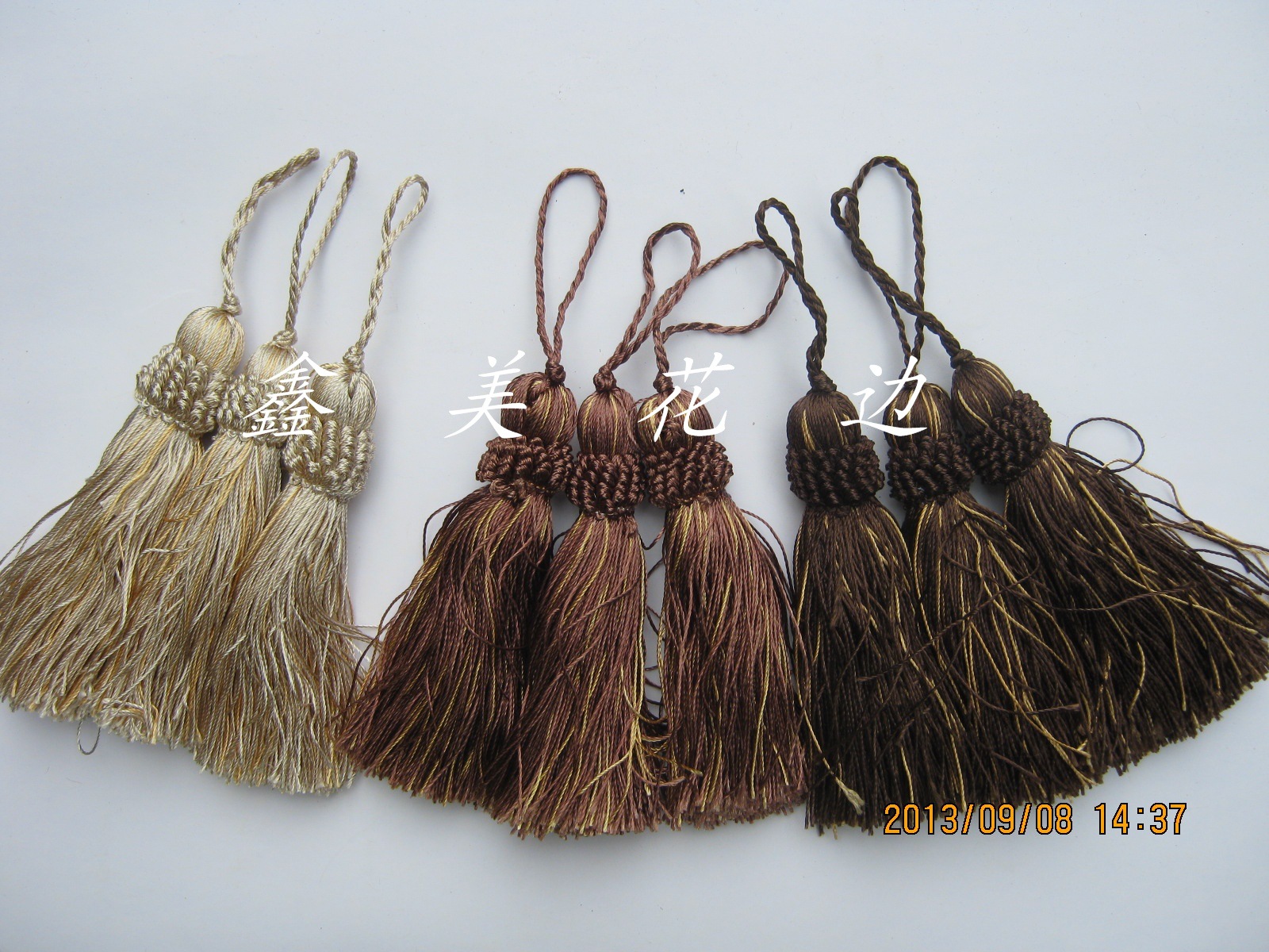 厂家直供 沙发套抱枕流苏小挂球 礼盒饰品 挂件 工艺品  现货特价