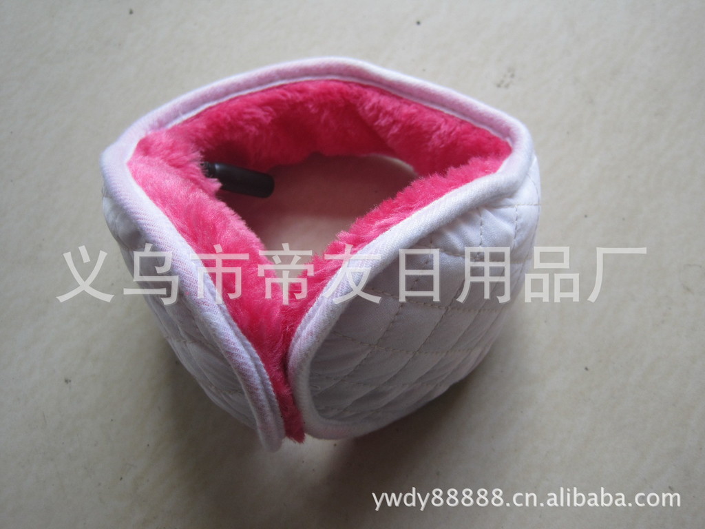 专业生产供应保暖耳机耳套、音乐耳机耳罩（可以定做不同款式）