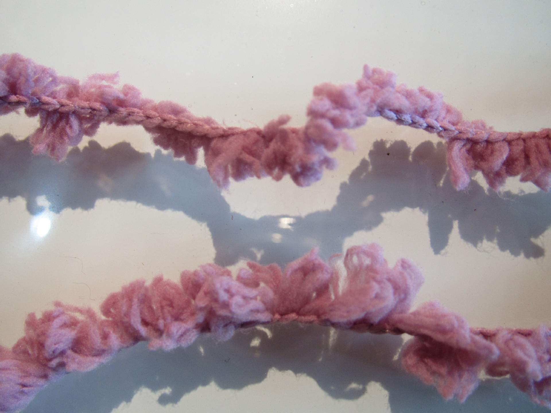 厂家供应 毛线批发 加密半边绒 大羽毛 羽毛纱 手感好 特种花式纱