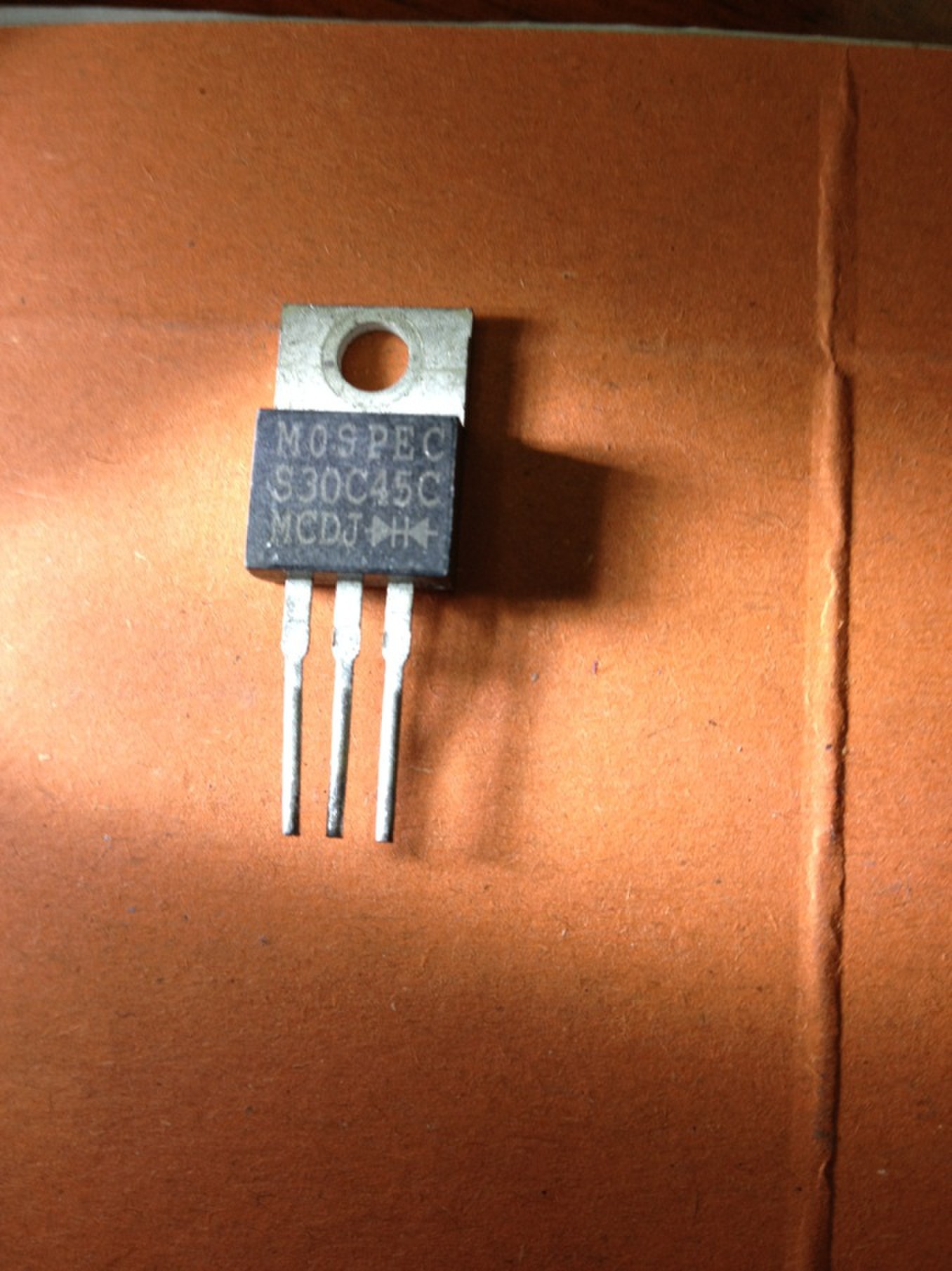 专营三极管批发S30C45C专用仪器测试 质量保证