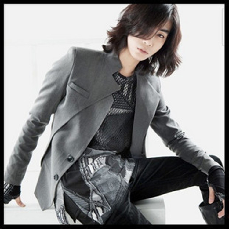 2013新款巴黎韓版 潮男個性時尚走秀 不規則修身小西服外套