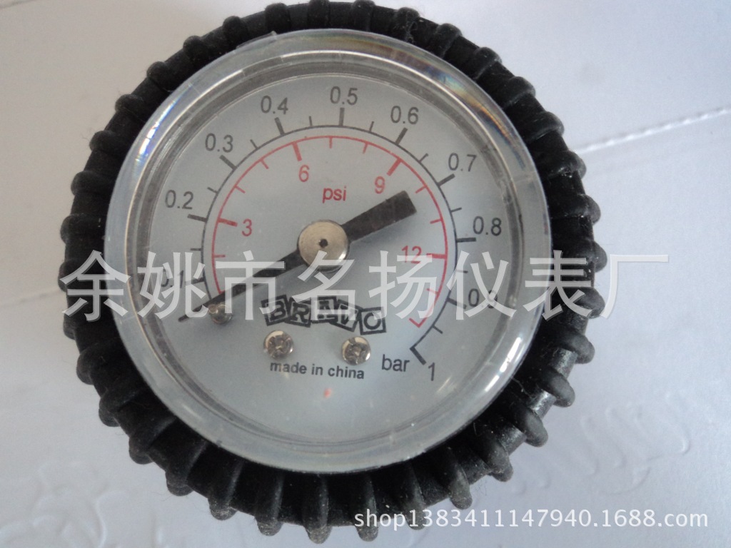 名扬厂家专业生厂  低价直销   各种轮胎压力表   各种规格压力表