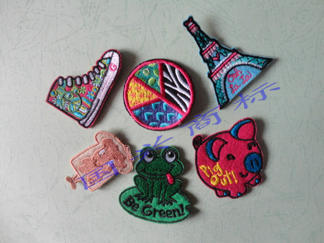 品质保证 量大从优  专业生产优质内蒙古绣花绣花肩章