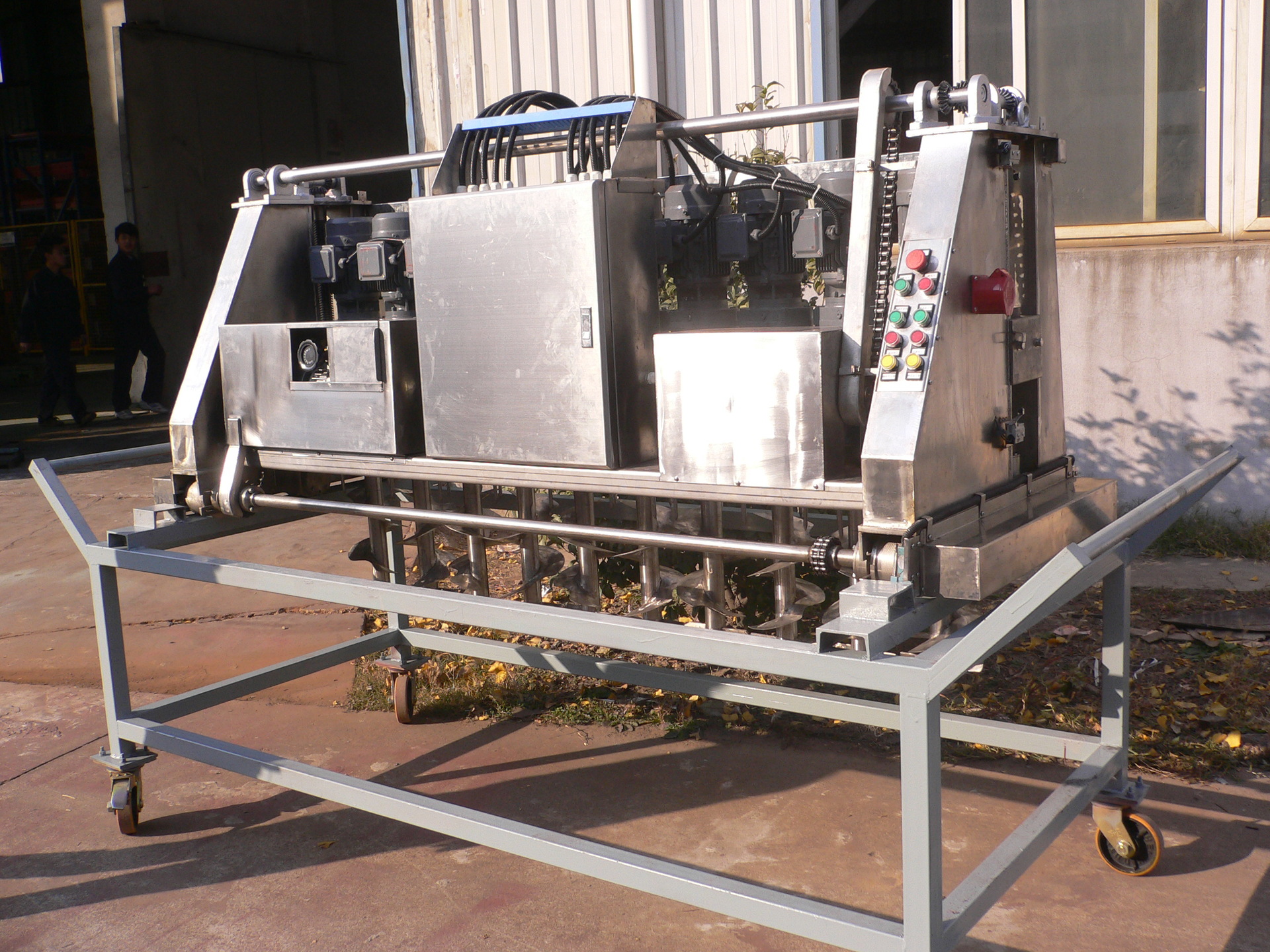 黄豆酱油、烤鳗酱油、烹饪酱油、凉拌酱油、海鲜酱油-翻曲机