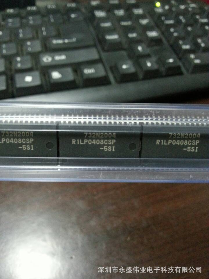 R1LP0408CSP-5SI  存储器 SRAM 4Mb 5V 55NS