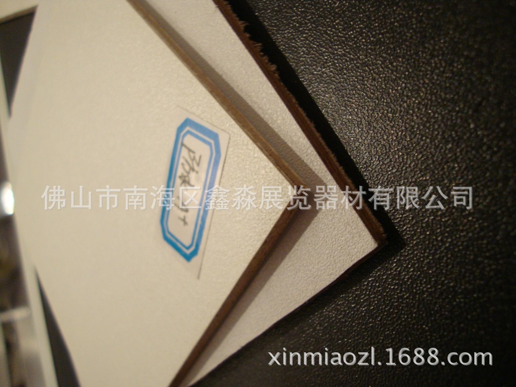 �黭չ���������ұ�׼չ��4MM˫����ڷ����չʾ��̨����̯��