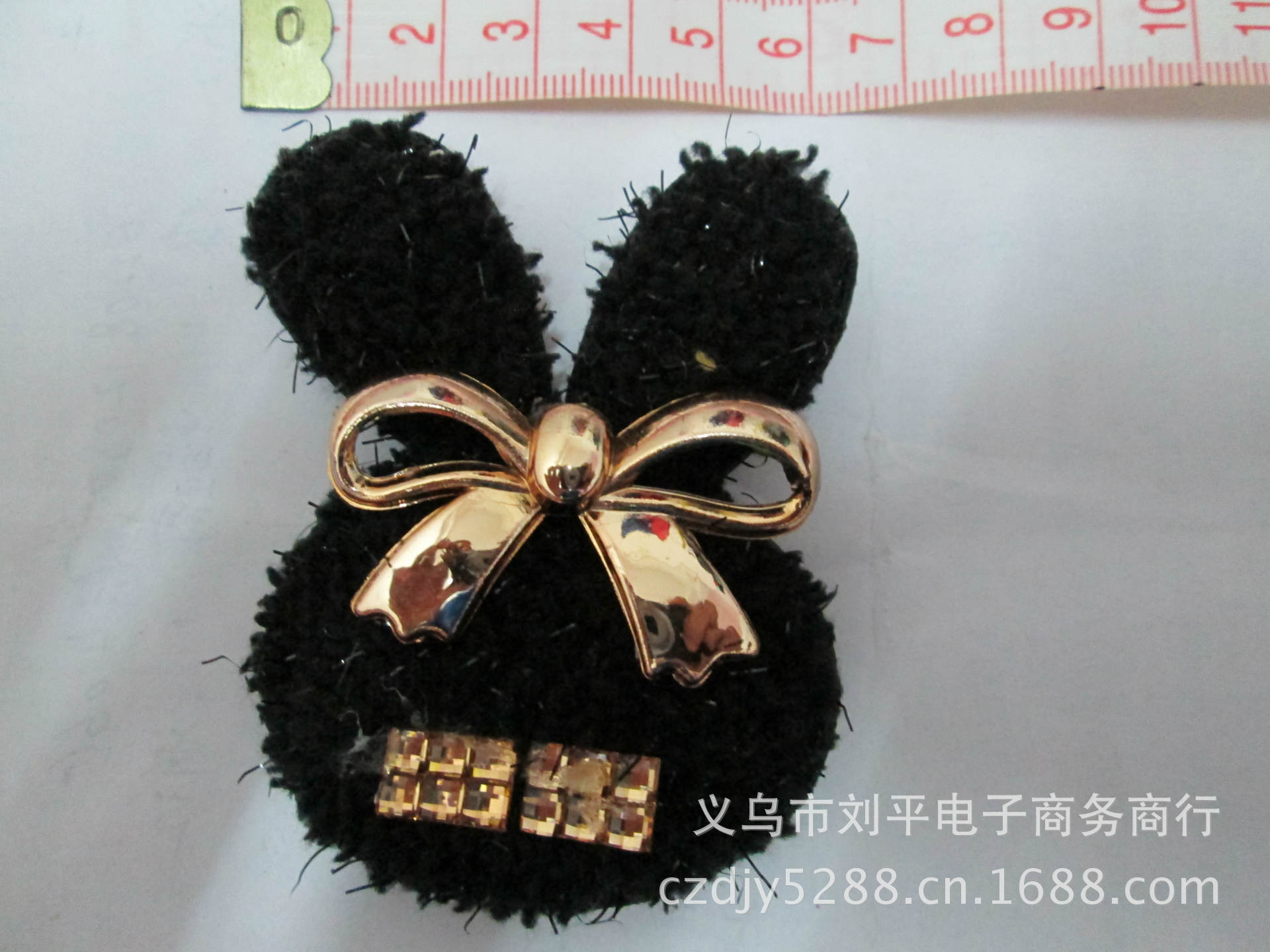 供应超声波压花 兔头 各种形状布花 头饰diy