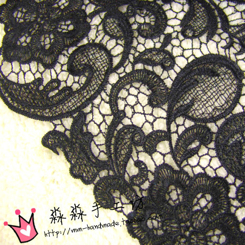 服装纺织布料 进口纯黑色镂空通花重工水溶蕾丝 披肩罩衫装饰面料