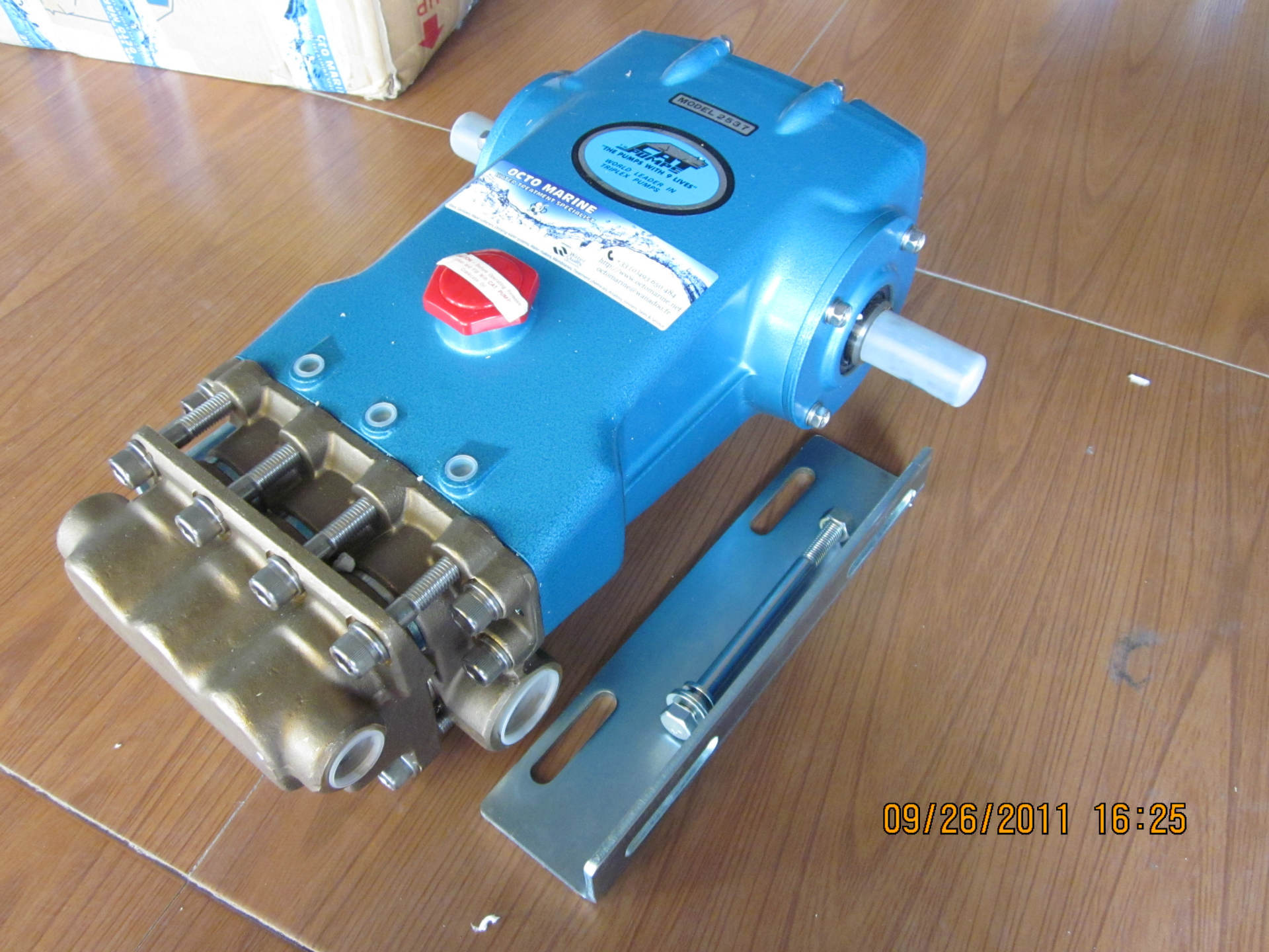 CATPUMPS 310