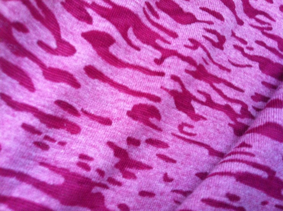 供应各种CVC TC烂花汗布 克重花型订做 烂花结合各种工艺均可以