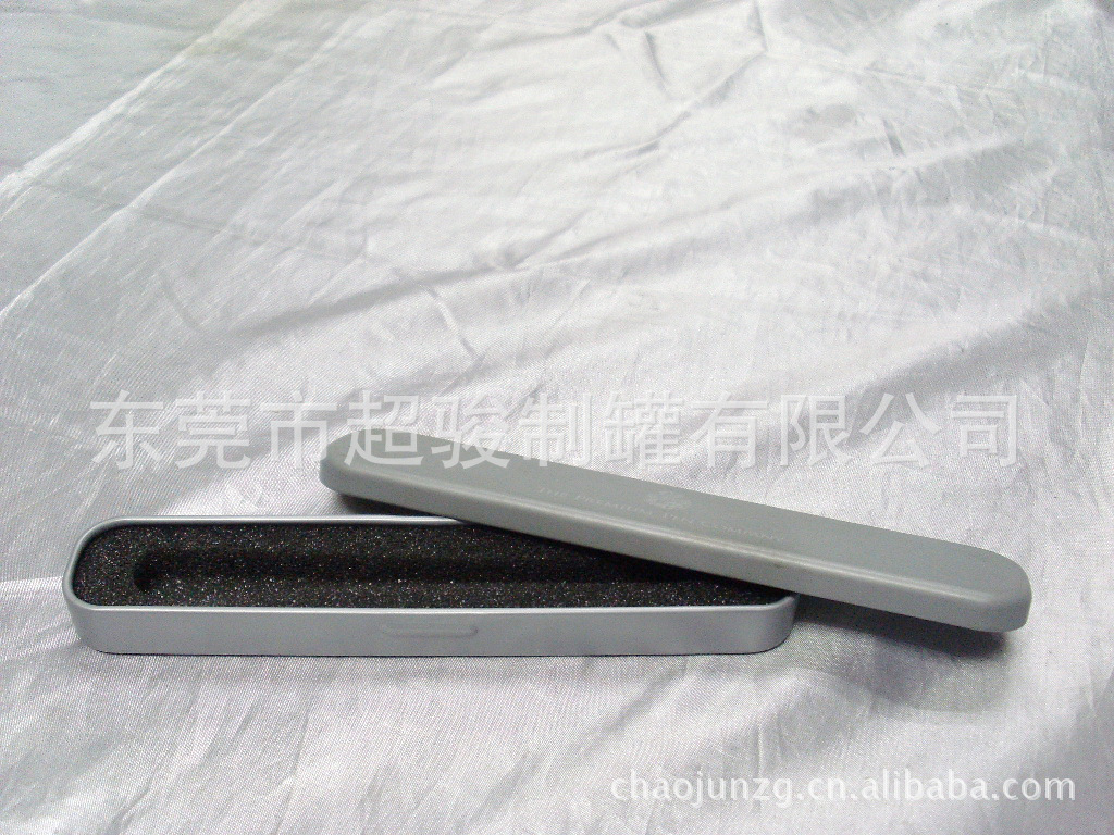 供应马口铁长方钢笔盒 精美笔盒 小长方盒 长方罐