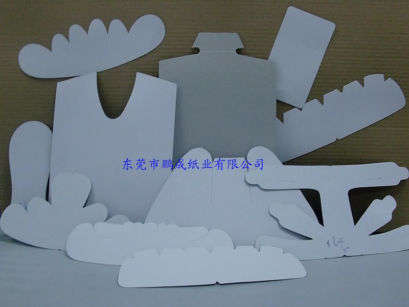 厂家批发 自产自销各种模型纸板(衬衫纸板、内衬包装纸板)