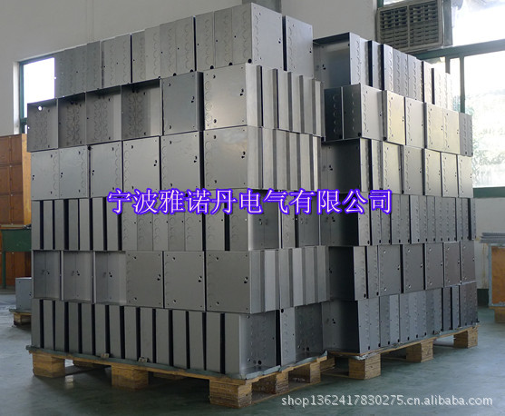 定制机箱  数控激光切割焊接喷涂钣金加工 冲床加工 金属冲压制品