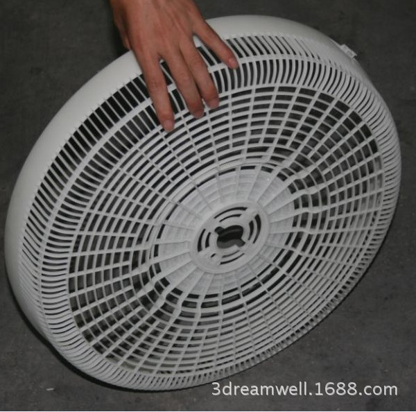 693076744_1269615966