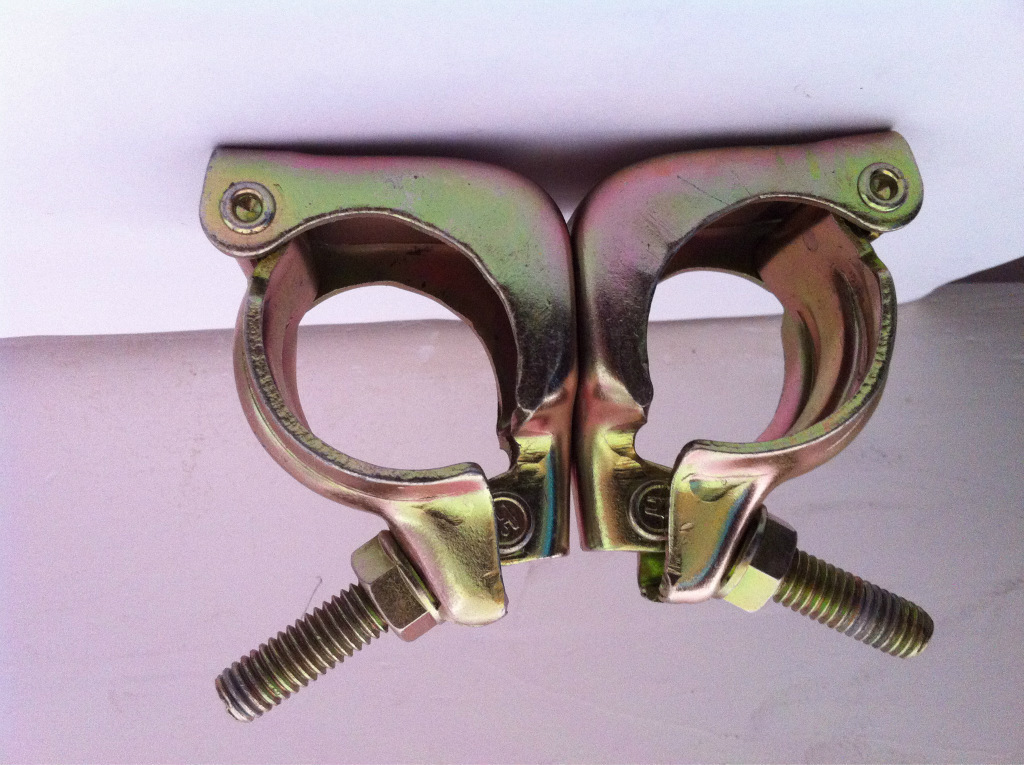 大量供应脚手架建筑扣件，钢板扣件，冲压扣件，扣件出口扣件！！