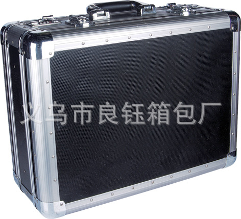 厂家直销工具箱  铝合金工具箱 铝制工具箱 铝箱 内带防震海绵