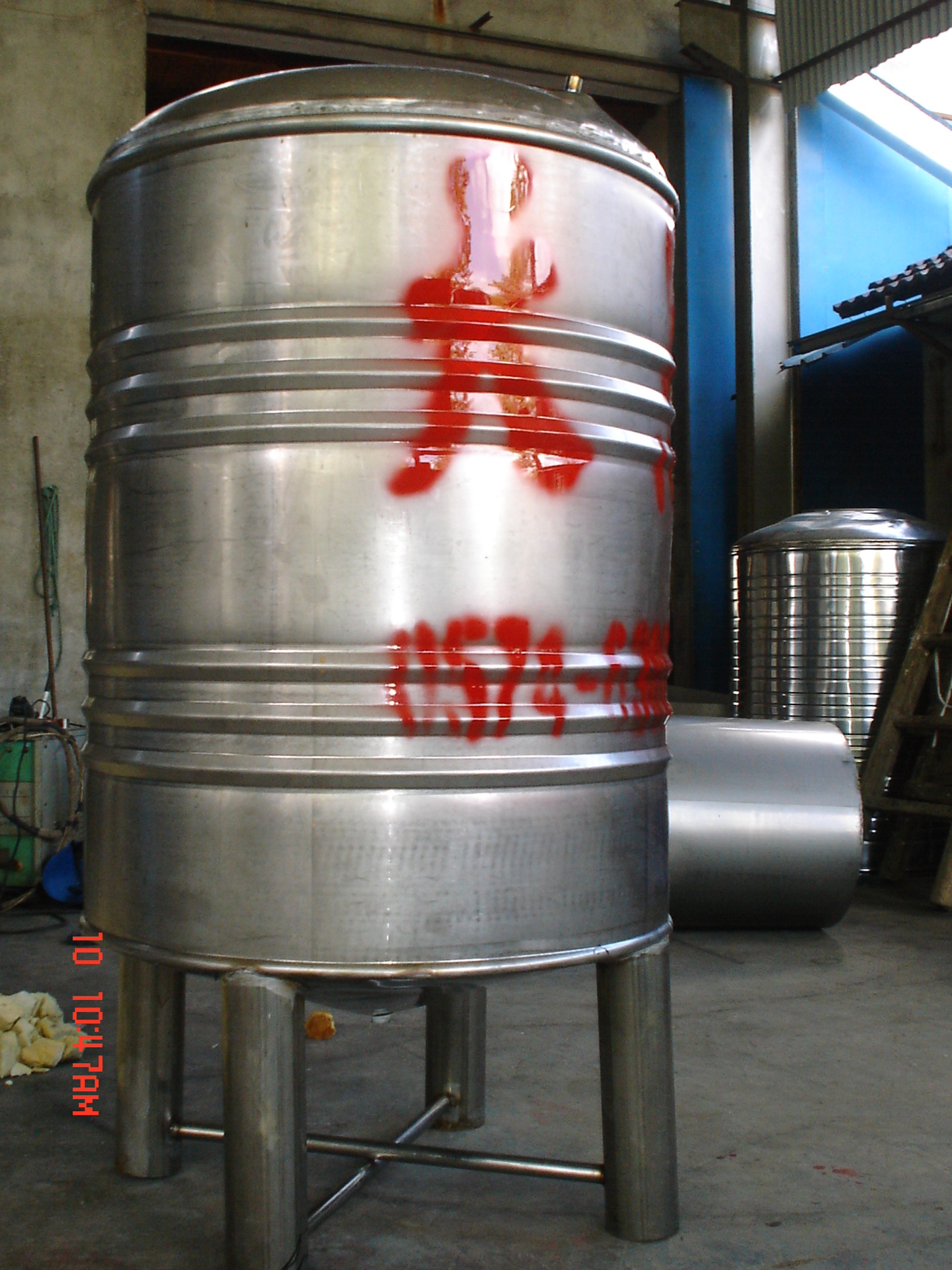 【厂家直供】不锈钢有架水箱