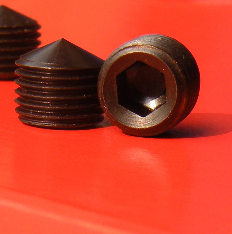 M8*1.0*10机米螺丝12.9级发黑内六角尖端机米螺丝，尖端紧定螺丝