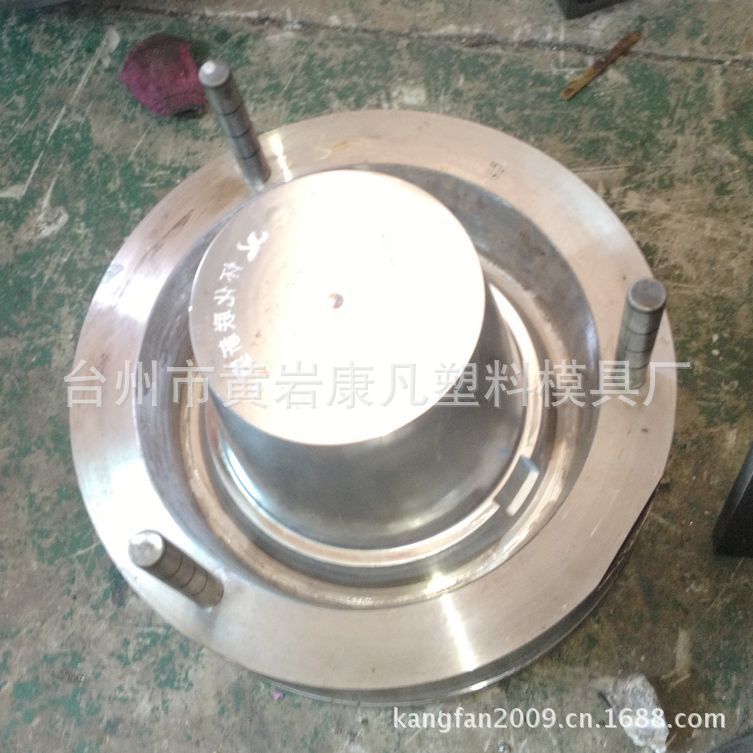 注塑磨具 塑料打桶模具,建筑用桶模具，浙江黄岩生产模具厂家