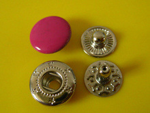 广东深圳烤漆钮面喷漆喷油喼钮钮扣铁钮扣铁喼钮四合扣服装配件