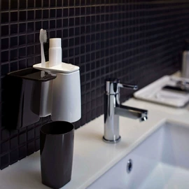 木质工艺品;其他居家日用;除毛/粘毛器