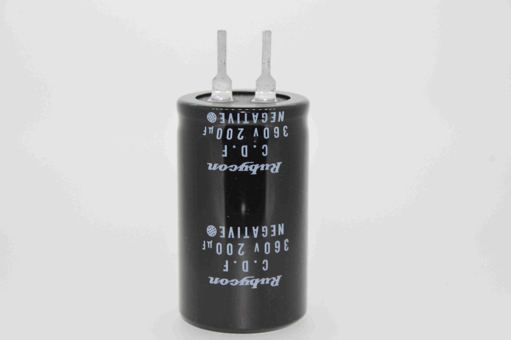 深圳红宝石RUBYCON闪光灯电解电容