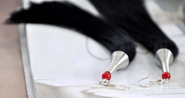 民族彩丝线流苏耳环