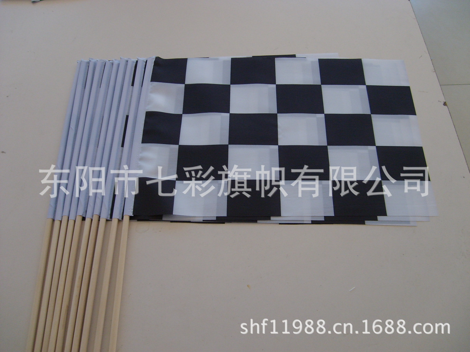 批发国旗彩旗手摇旗帜 供应F1赛车旗黑白格子旗 各种汽车旗帜-阿里巴巴