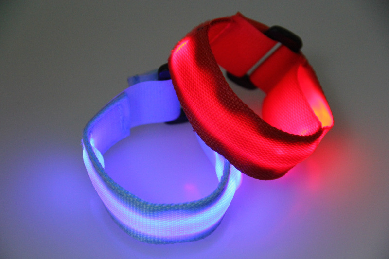 LED发光手腕带大号和小号6个色现货供应 (15)