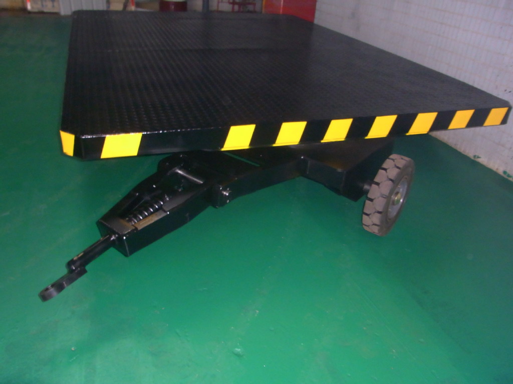 厂家直销6T加宽平板车 6吨周转拖运车