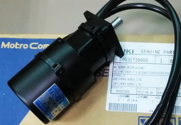 JUKI2020右头IC马达E9631729000