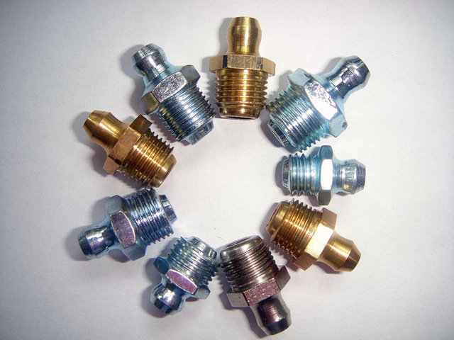 厂家供应m8*1*90铜油嘴,黄油嘴不锈钢油嘴