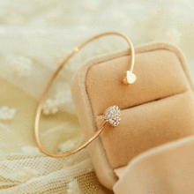 1205 韓版飾品 滿鑽心形愛心手鏈 開口鍍金手鐲 雙桃心手環 女