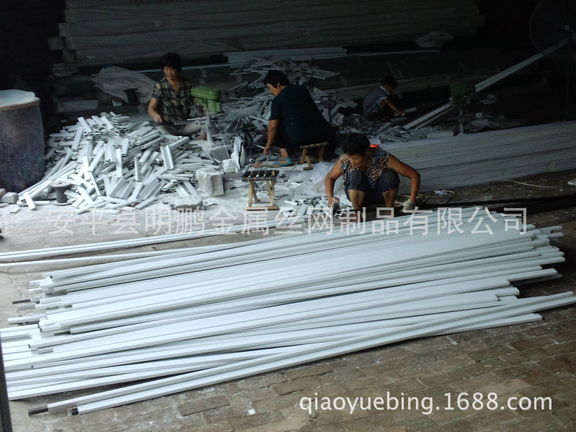 2013-08-24_15-36-00_80