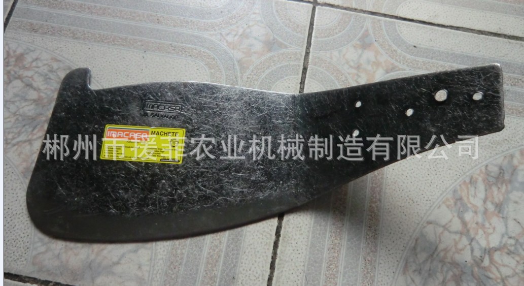 头部折弯MACHETE,异性M213本色刀片，电泳发黑甘蔗刀片 直背213