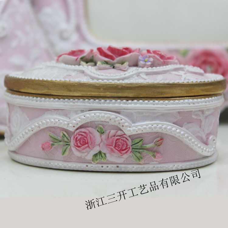 椭圆首饰盒侧面