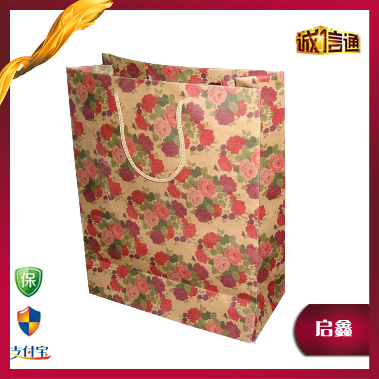 厂家新款精美礼品手提袋制作 服装牛皮纸袋心形礼物包装袋批发