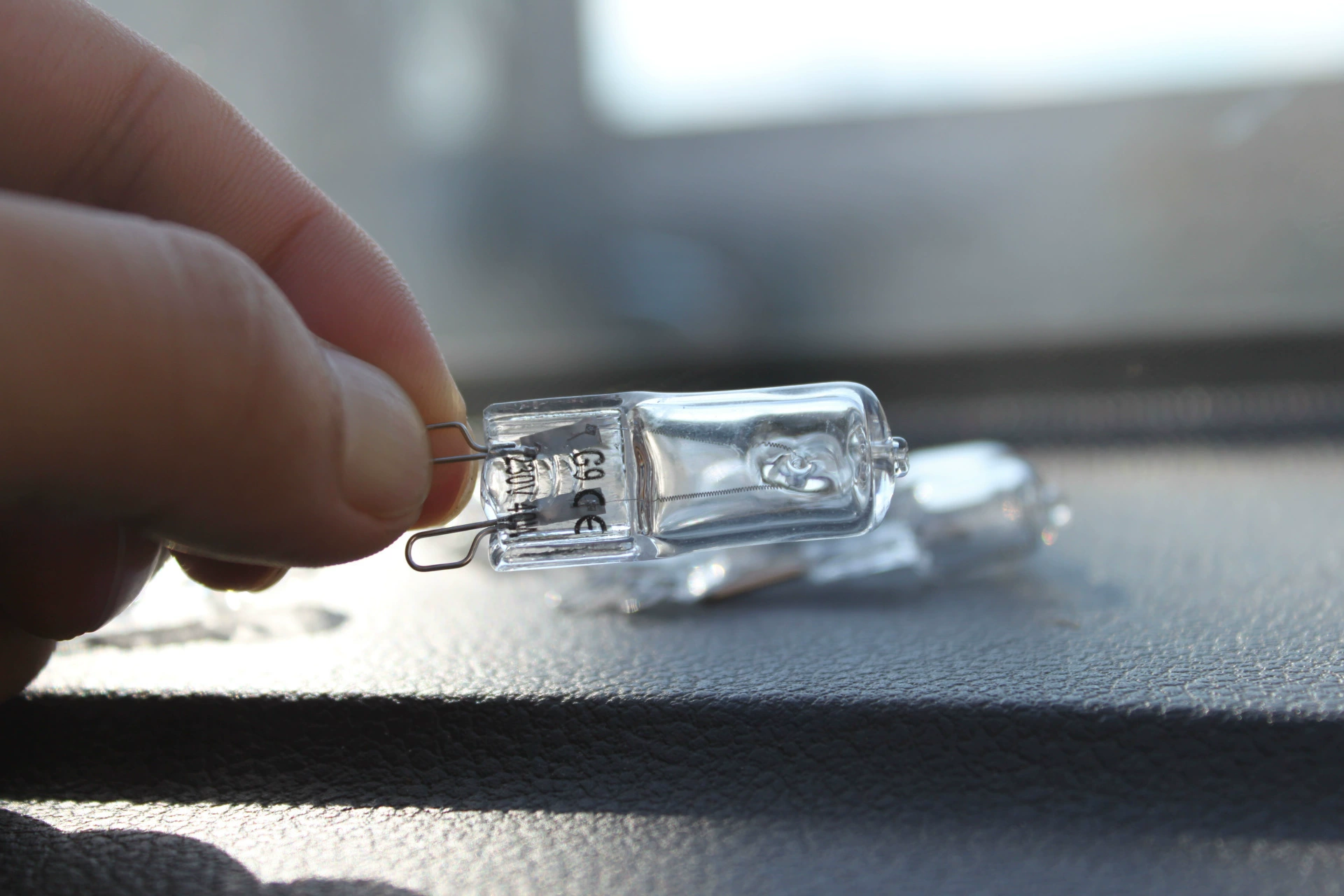 Поставка галогенных ламп бусины G9 220В 25,40, 60Вт оптом производитель с высоким сроком службы готовый склад